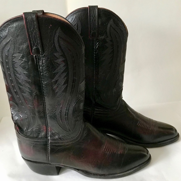 lucchese 2000 black cherry